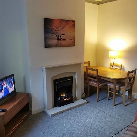 Parkside House 3 Bedroom 2 Bathroom. Parking. Barrow-in-Furness Exteriör bild